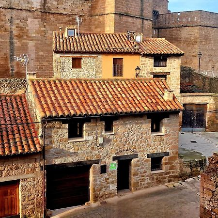 Casa Rural El Secreto Del Castillo Mora de Rubielos Luaran gambar