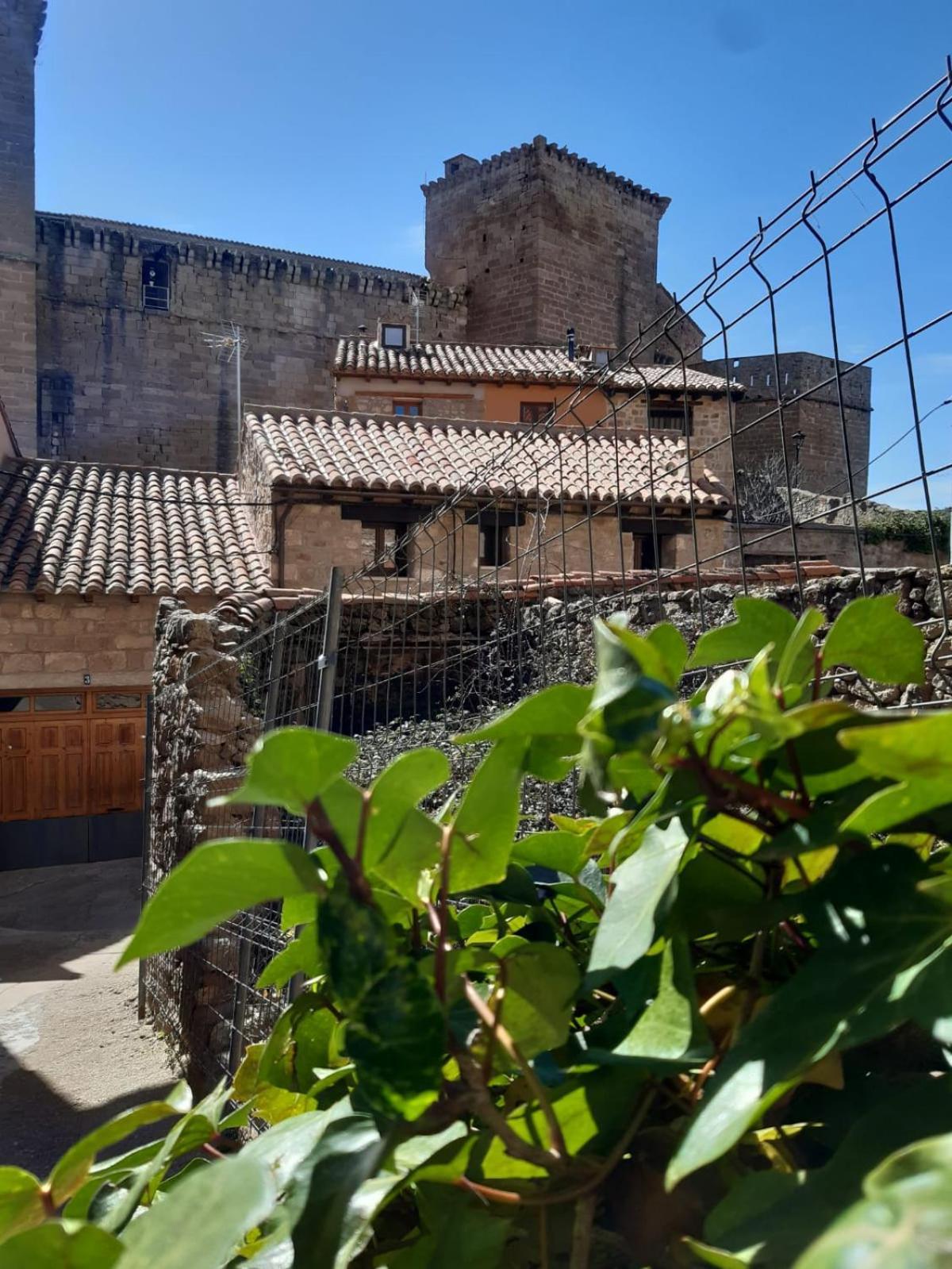 Casa Rural El Secreto Del Castillo Mora de Rubielos Luaran gambar
